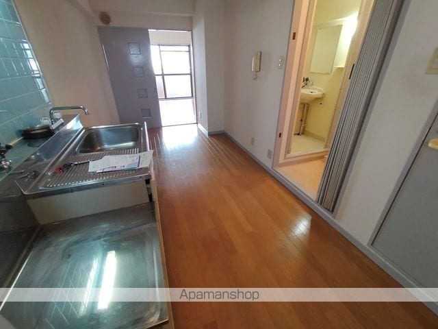 鶴見緑地ハイツ弐番館の内装写真