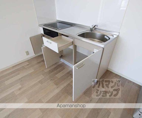 グランコルベール西院の内装写真