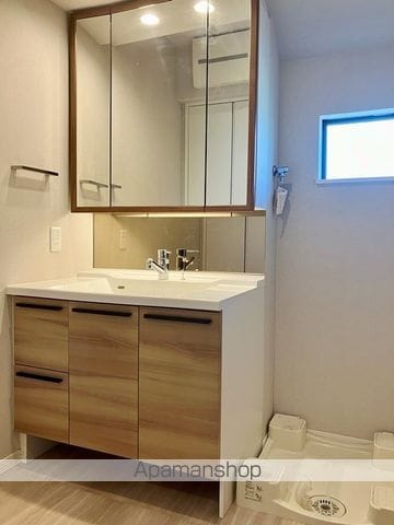 小田急電鉄小田原線 成城学園前駅 徒歩18分 2階建 築9年の内装写真