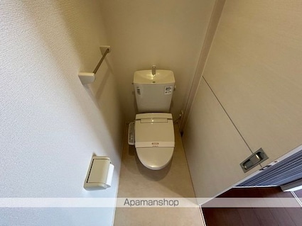 メゾン・ド・パンフェノン[1LDK/35.7m2]のトイレ