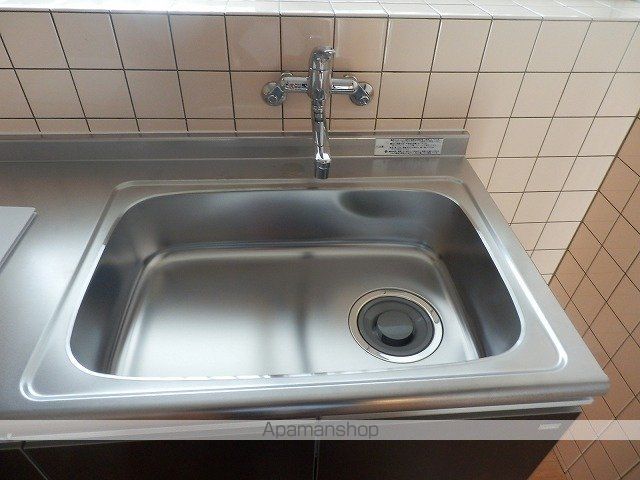 ロイヤルヒルズ高丘の内装写真