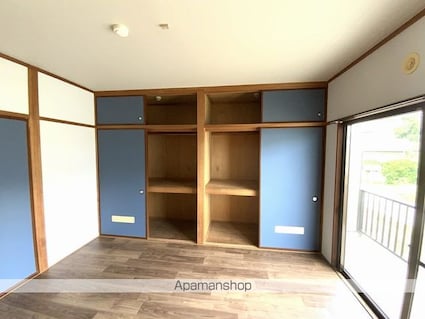 ウェスト・ヒルズ[1LDK/52.8m2]の収納