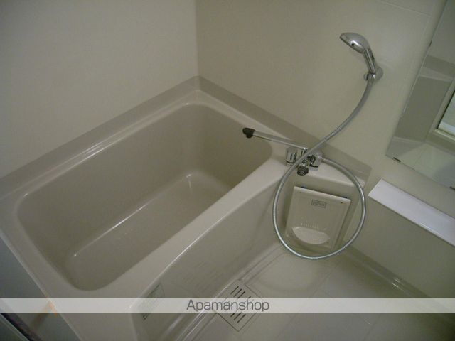 RESIUR−HUMEDAKITAの内装写真