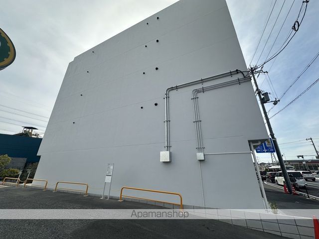 ヴァローレ枚方の外観写真