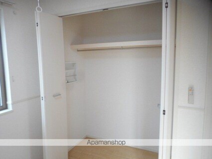 東京都小平市小川町１丁目[1LDK/37.38m2]の収納