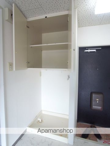 紫野上柏野町マンションの内装写真
