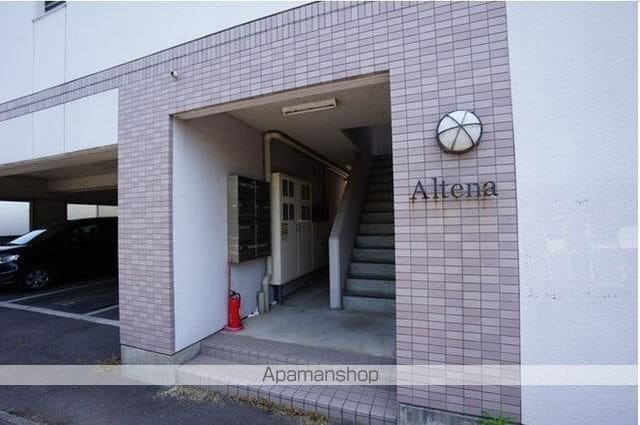 メルベーユアルテナの玄関写真