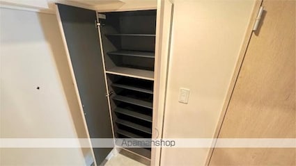 Ｖｉｌｌａ　Ｂｌａｎｃｈｅ[1LDK/35.57m2]の玄関