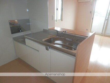 東京都福生市大字熊川[2LDK/61.69m2]のキッチン