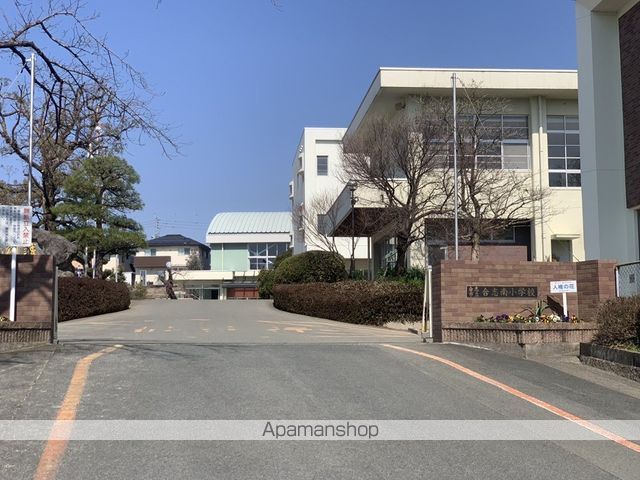 クロノス52鶴羽田の周辺写真
