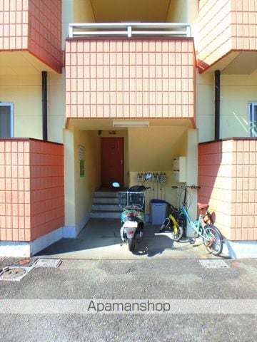 ニューハイム大塚の玄関写真