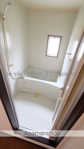 アシッドハウスA棟の内装写真