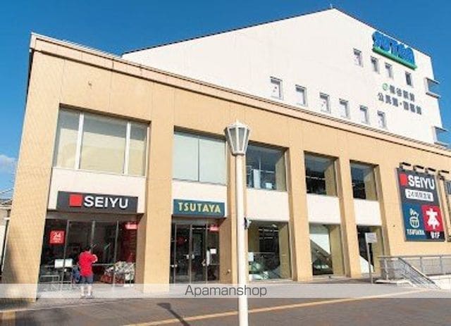 ラ・グリシーヌ・レーブの周辺写真