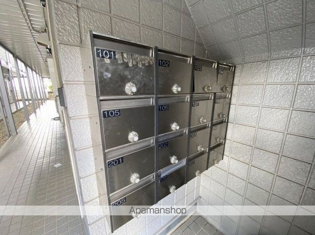 プチクレール北綾瀬Cの内装写真