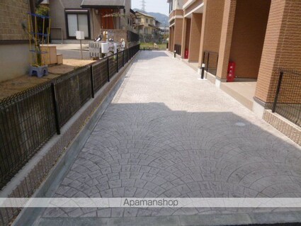 ケーニヒスクローネ[1LDK/44.62m2]の共用部1