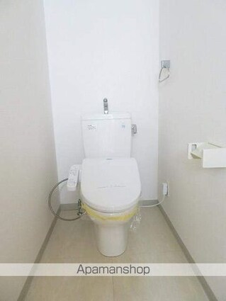 アムス四谷三丁目[1R/32.3m2]のトイレ
