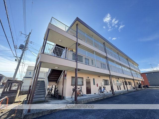 オークスパピリオンの外観写真