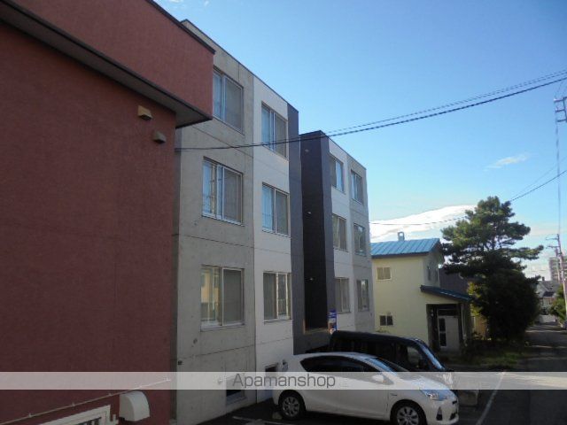 VEGA HIRAOKA1−2の外観写真