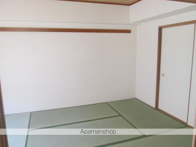 アンボジュール日愛の内装写真