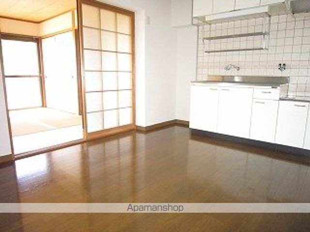 ファミーユ蘭の内装写真