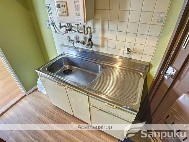 小山ビルの内装写真