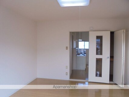 長野県松本市井川城３丁目[1K/26.4m2]のリビング・居間