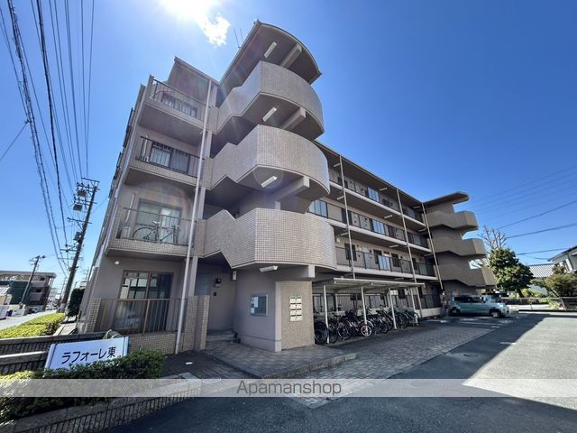 ラフォーレ東の外観写真