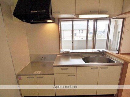 Ａｐｒｅｃｉｏ[2LDK/70.26m2]のキッチン