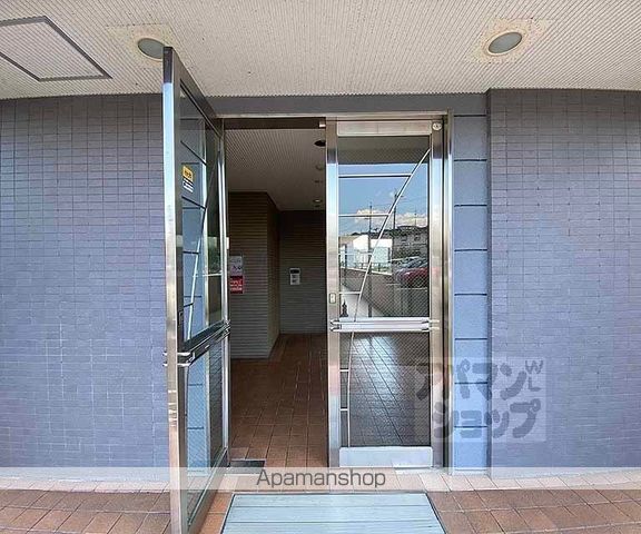 レヴェンテ翠香の玄関写真