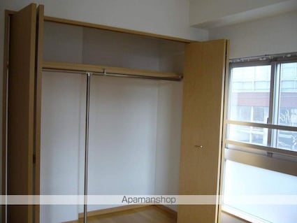 アクア・レアーレ青葉台[1DK/30.11m2]の収納