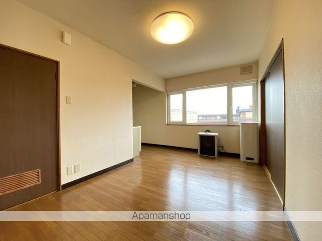 アーバンパレス雅[1DK/32.72m2]のリビング・居間