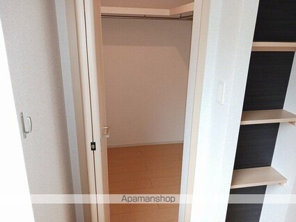 グラース　Ⅰ[1LDK/44.18m2]の収納