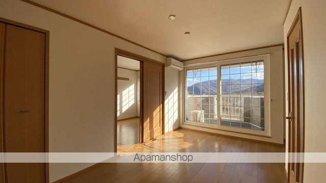 カーサ Cの内装写真