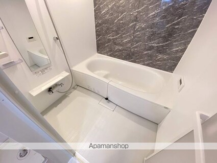 熊本県八代市古閑中町[1LDK/50.08m2]のバス