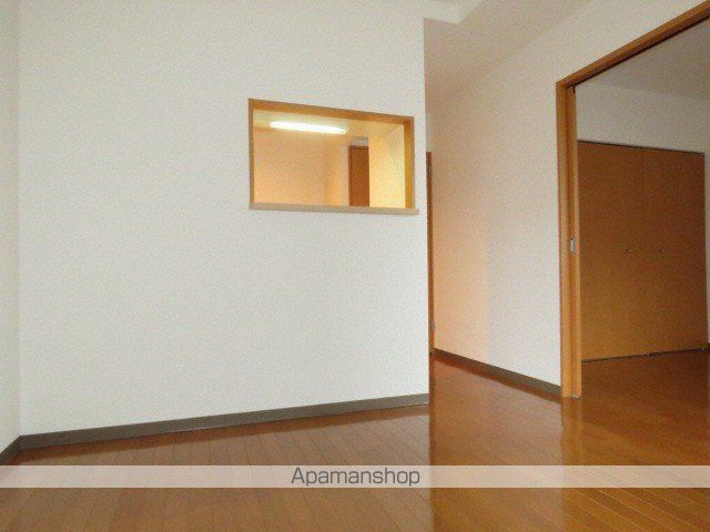 アーバンフラッツ豊平4条の内装写真