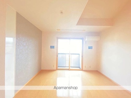 ショコラ・ゲーブルズ[1R/26.72m2]のリビング・居間