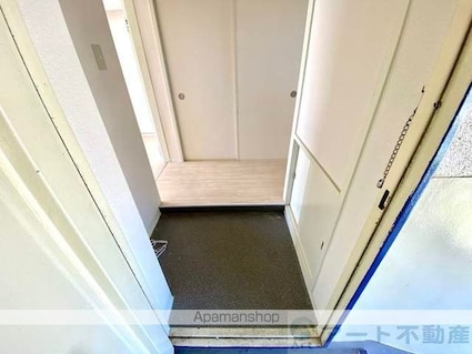 アルト堀江　１号棟[2DK/38.16m2]の玄関