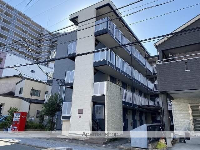 レオパレスグランキャスル新町の玄関写真
