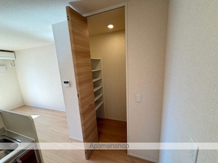 ｕｒｂａｎ　ｏｍａｃｈｉ[1LDK/49.96m2]の収納