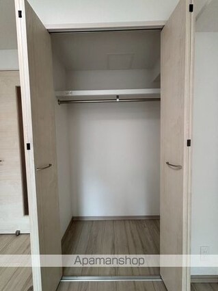 ＨＩＬＬＳ八王子台町[1LDK/44.22m2]の収納