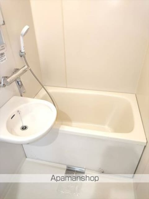 和歌山県和歌山市市小路[3K/45.36m2]のバス