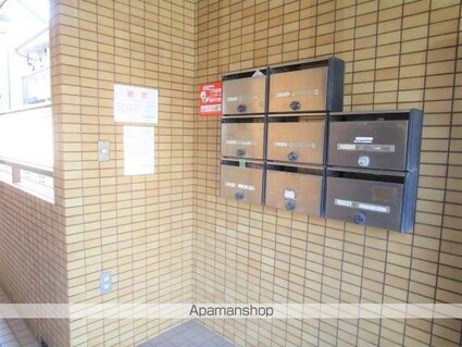 ラ・ベルセゾン[1LDK/40.6m2]のロビー