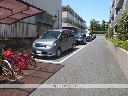 東京都江戸川区北葛西１丁目[2LDK/55.37m2]の駐車場