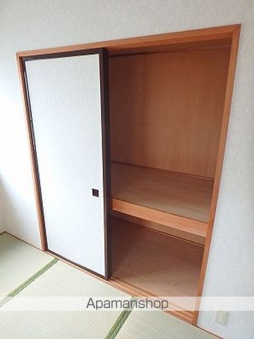 リベルティ大通の内装写真