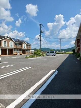 ベルメゾンセラ　Ａ[2LDK/59.82m2]の駐車場