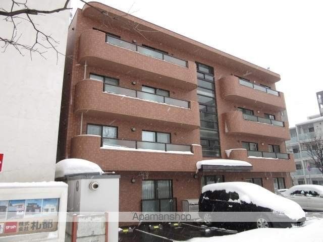 札幌市南北線 北２４条駅 徒歩4分 4階建 築24年の外観写真