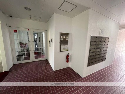 サンリバー新宅[1K/24m2]の共用部1