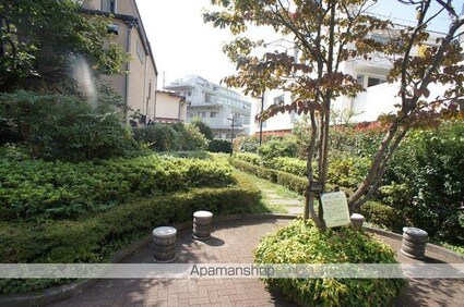 東京都目黒区駒場１丁目[1R/21.08m2]の周辺2