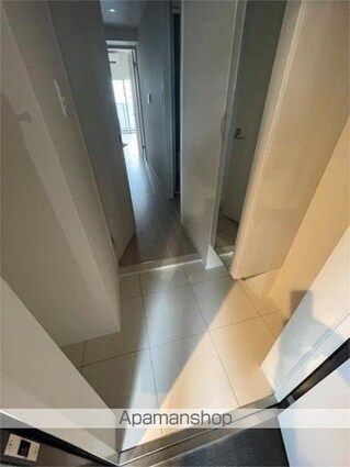 ＣＯＮＳＴＥＬＬＡＴＩＯＮ[1K/29.76m2]の玄関