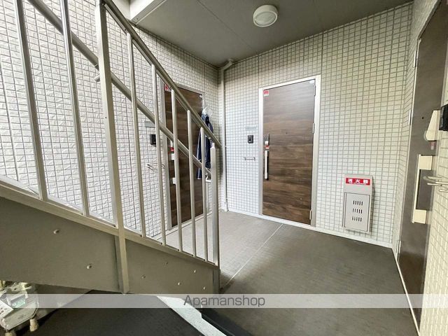 ラウム上杉の玄関写真